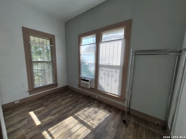 414 Sherman San Antonio, TX 78202