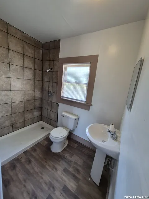 414 Sherman San Antonio, TX 78202