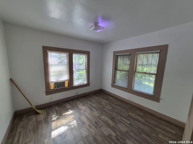 414 Sherman San Antonio, TX 78202