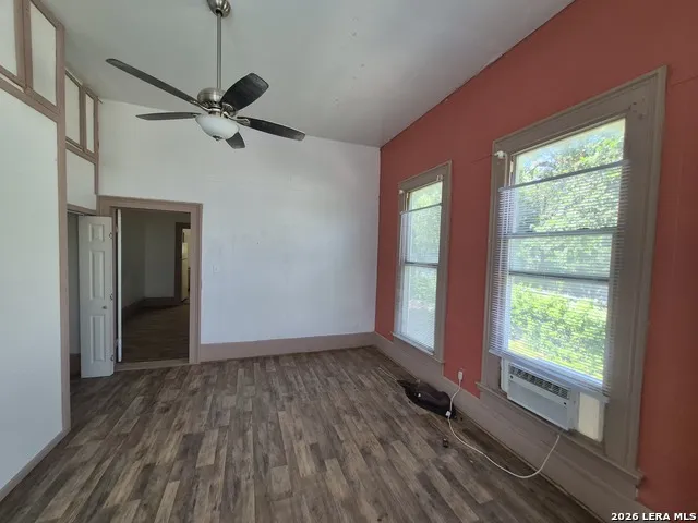 414 Sherman San Antonio, TX 78202