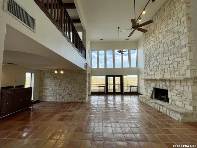 305 STATE HIGHWAY 46 W Boerne, TX 78006
