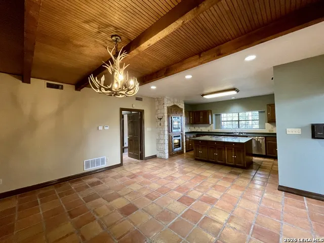 305 STATE HIGHWAY 46 W Boerne, TX 78006