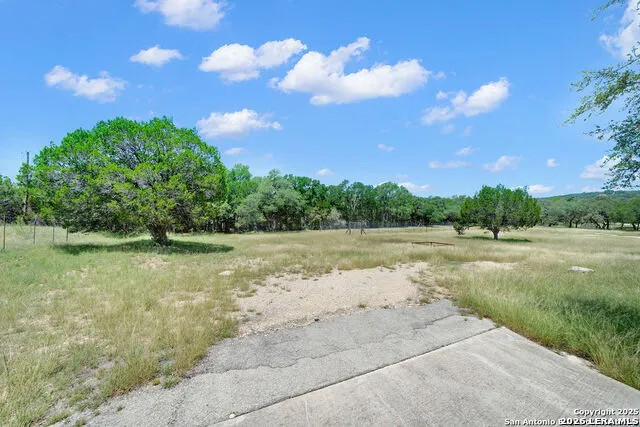 690 Windrush Canyon Lake, TX 78133