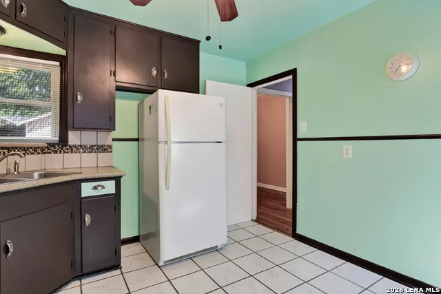 1322 W Malone San Antonio, TX 78225