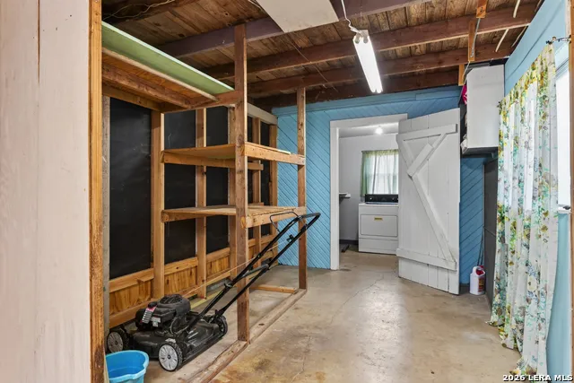 1322 W Malone San Antonio, TX 78225