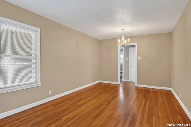1322 W Malone San Antonio, TX 78225