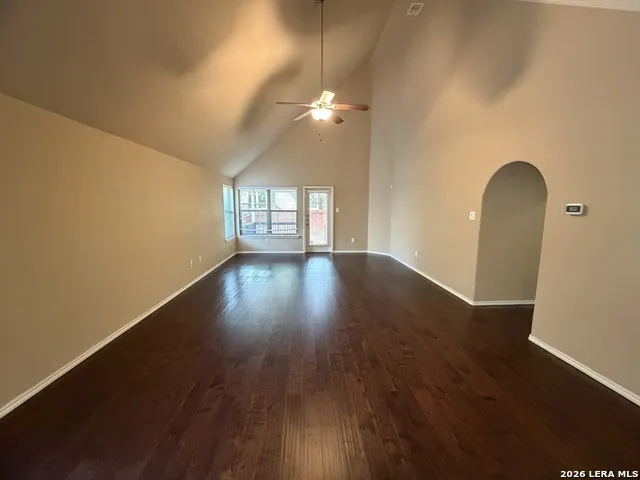 27039 TRINITY BND San Antonio, TX 78261