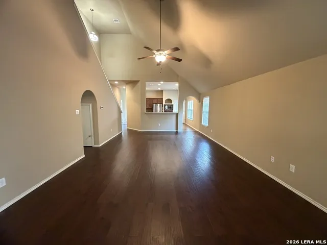 27039 TRINITY BND San Antonio, TX 78261