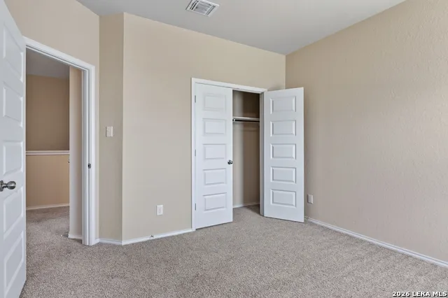 10610 GREEN LAKE DR San Antonio, TX 78223