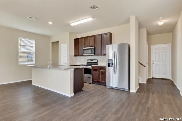 10610 GREEN LAKE DR San Antonio, TX 78223