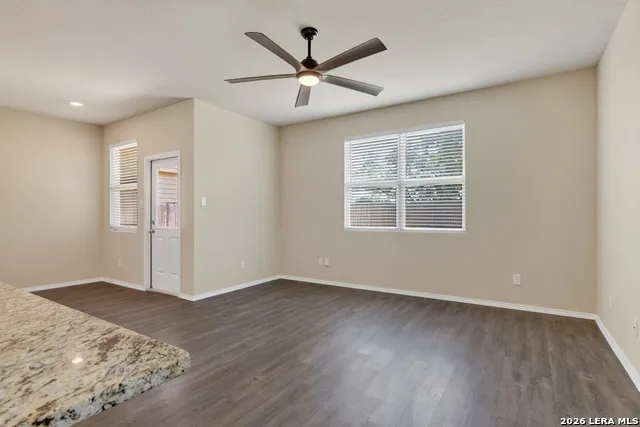 10610 GREEN LAKE DR San Antonio, TX 78223