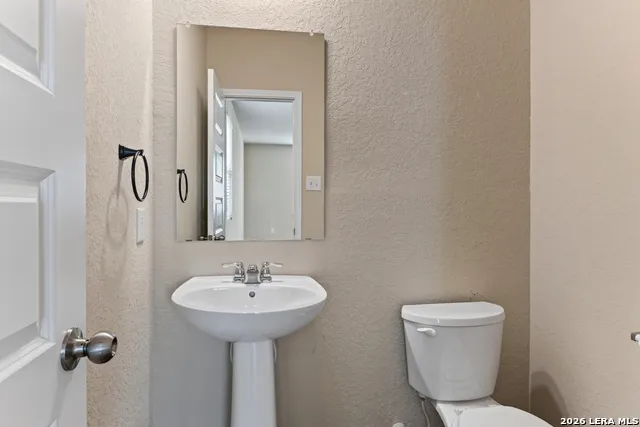 10610 GREEN LAKE DR San Antonio, TX 78223