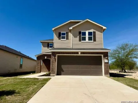 7919 Mariposa Manor