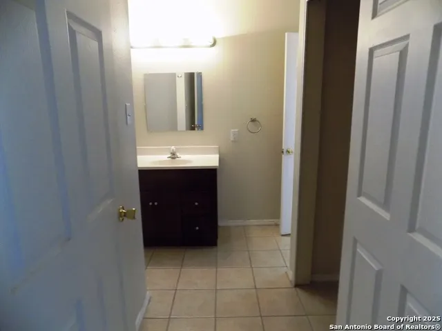 636 W Norwood San Antonio, TX 78212
