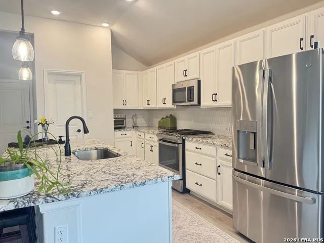 142 WILLAMETTE WAY Kyle, TX 78640