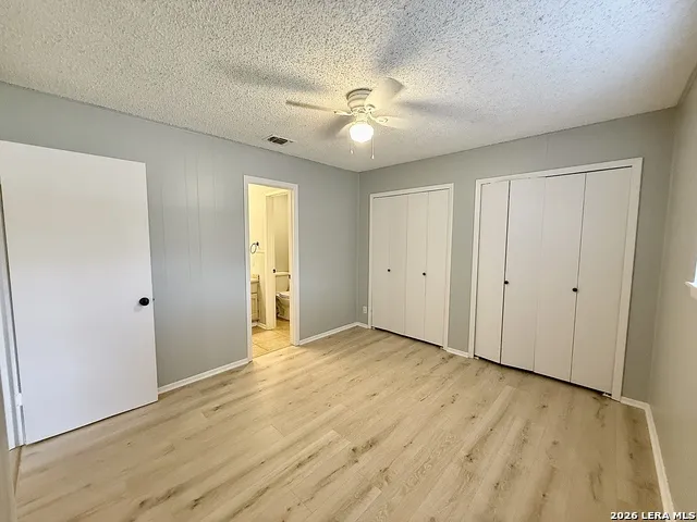 705 WOODCREST CIR New Braunfels, TX 78130