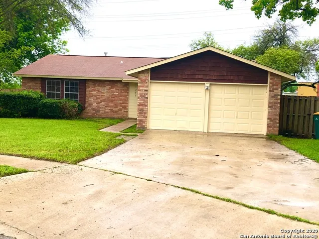 11205 CHAMPION OAK Live Oak, TX 78233