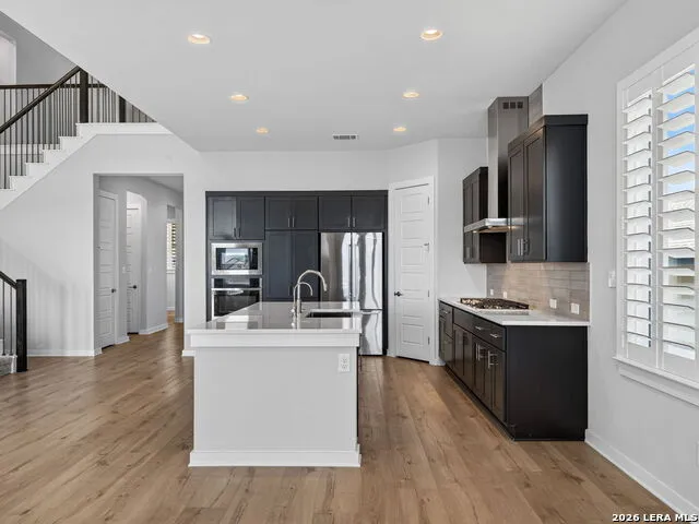 1525 Escarpment New Braunfels, TX 78132