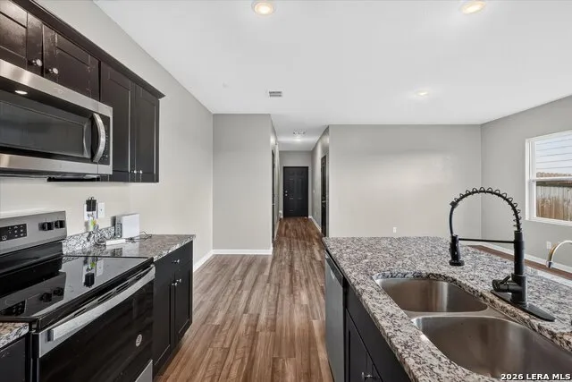 10408 Bean Goose Converse, TX 78109