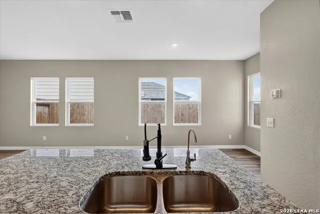 10408 Bean Goose Converse, TX 78109
