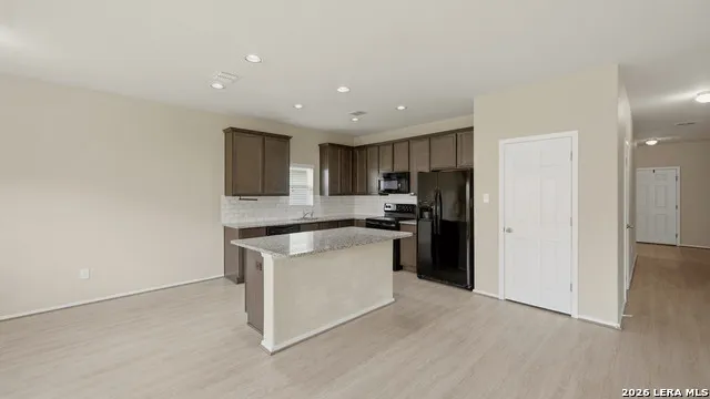140 FABARM LN New Braunfels, TX 78130