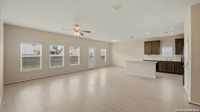 140 FABARM LN New Braunfels, TX 78130