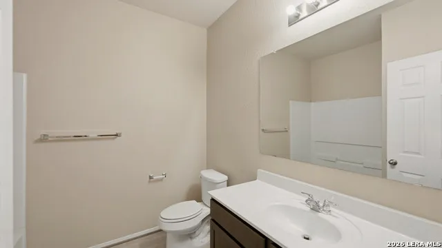 140 FABARM LN New Braunfels, TX 78130