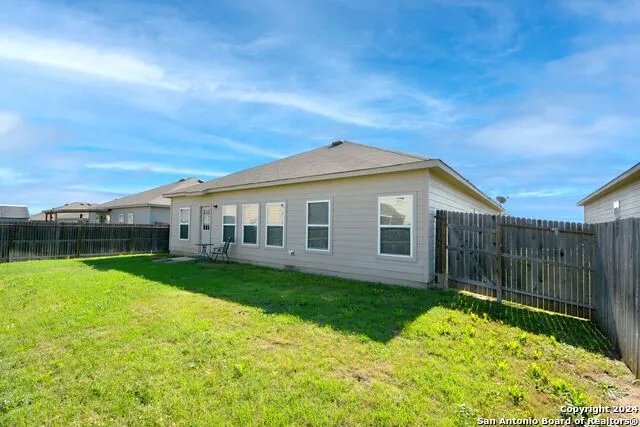 140 FABARM LN New Braunfels, TX 78130