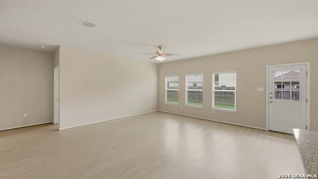 140 FABARM LN New Braunfels, TX 78130