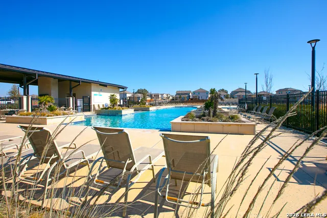 4925 PRACTICE GRN San Antonio, TX 78261