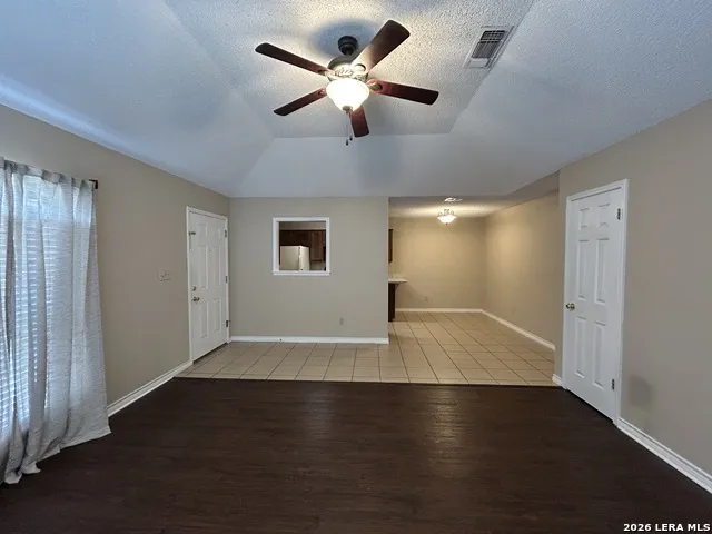 1642 W COUNTY LINE RD New Braunfels, TX 78130