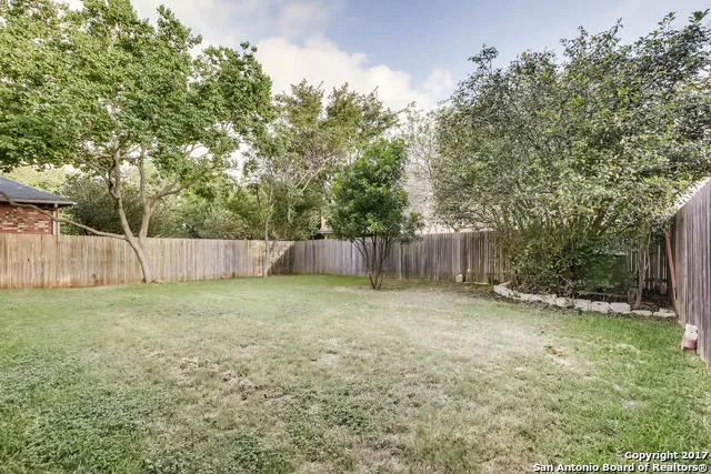 8507 Park Olympia Universal City, TX 78148