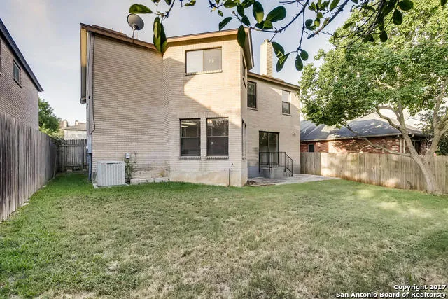 8507 Park Olympia Universal City, TX 78148