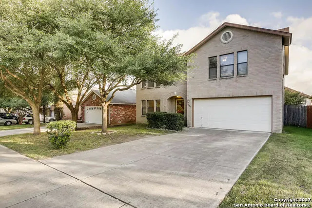 8507 Park Olympia Universal City, TX 78148