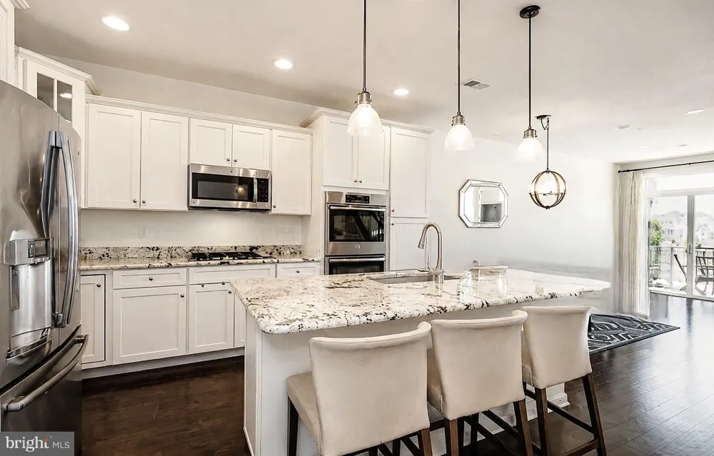 93 AUTUMN LANE Skillman, NJ 08558