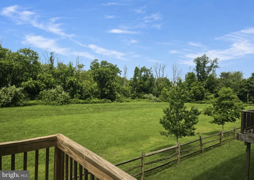 93 AUTUMN LANE Skillman, NJ 08558