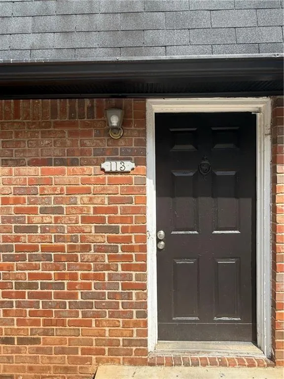 113 Plantation Circle Clarkston, GA 30021