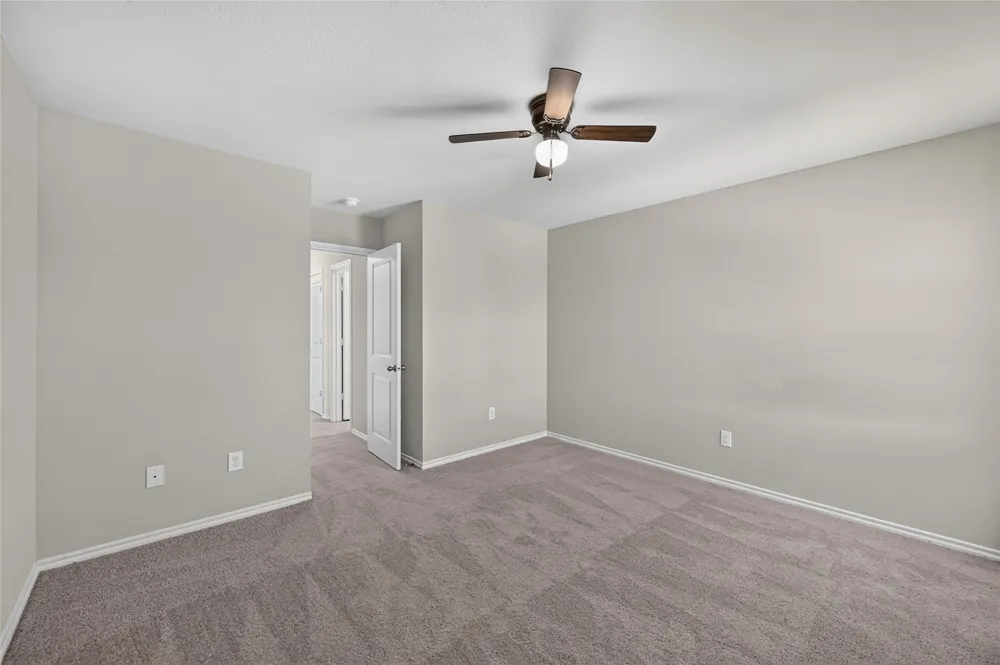 1518 Illinois Avenue Lancaster, TX 75134