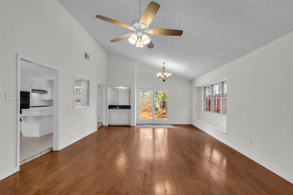 2023 Shadow Rock Drive Kingwood, TX 77339