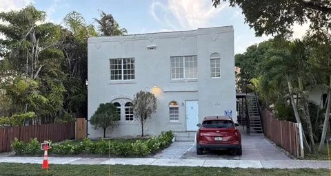 1652 Madison Street #6
