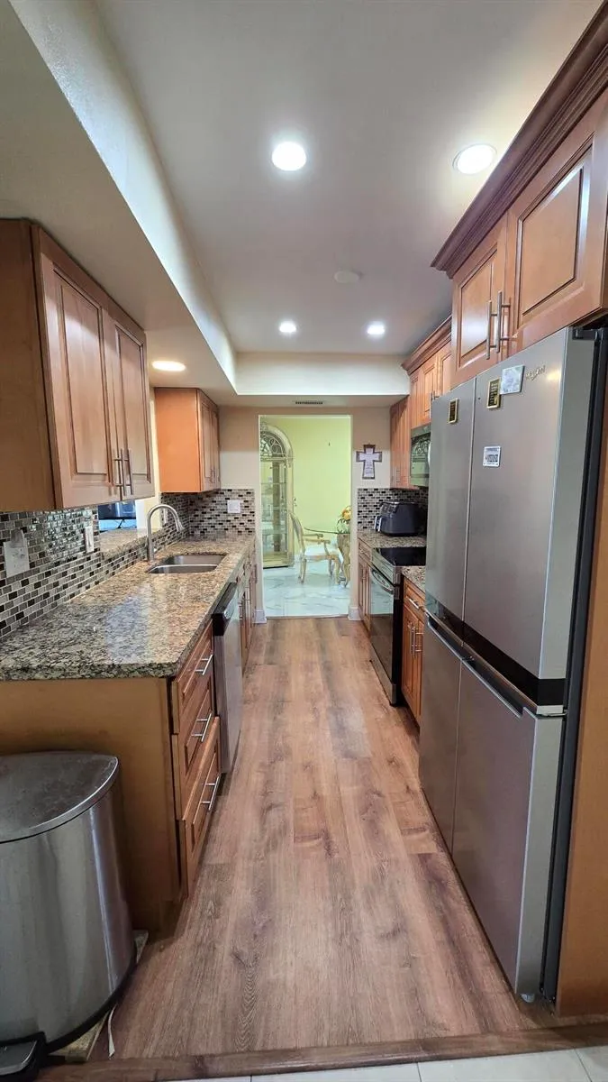 6311 NW 71st Avenue Tamarac, FL 33321