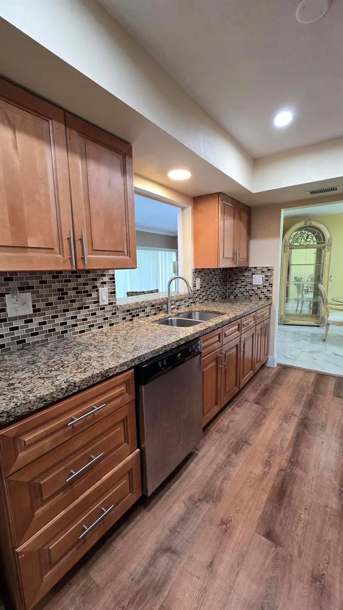 6311 NW 71st Avenue Tamarac, FL 33321