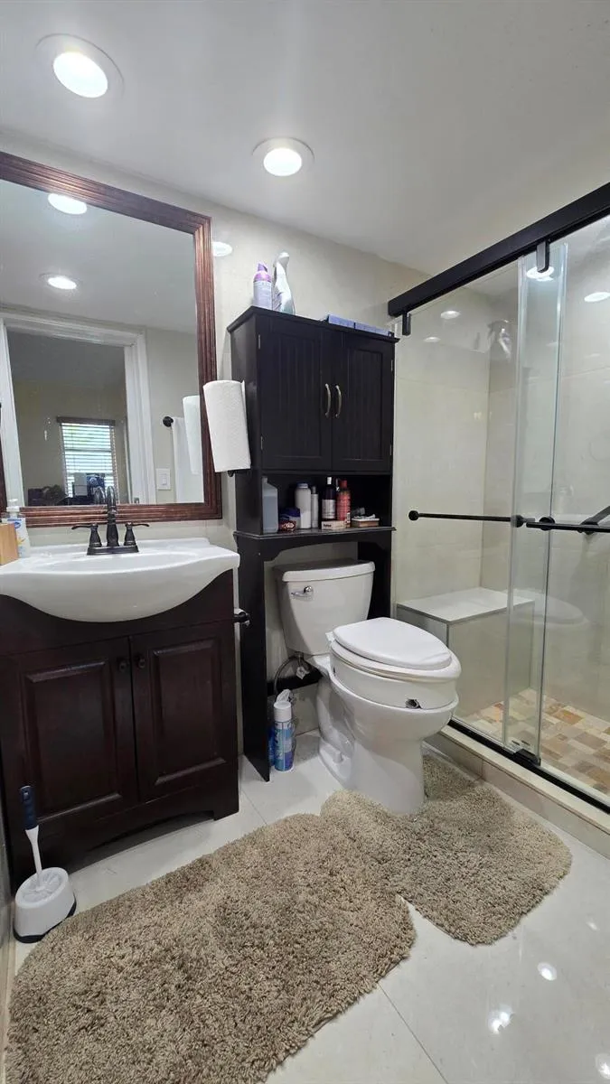 6311 NW 71st Avenue Tamarac, FL 33321