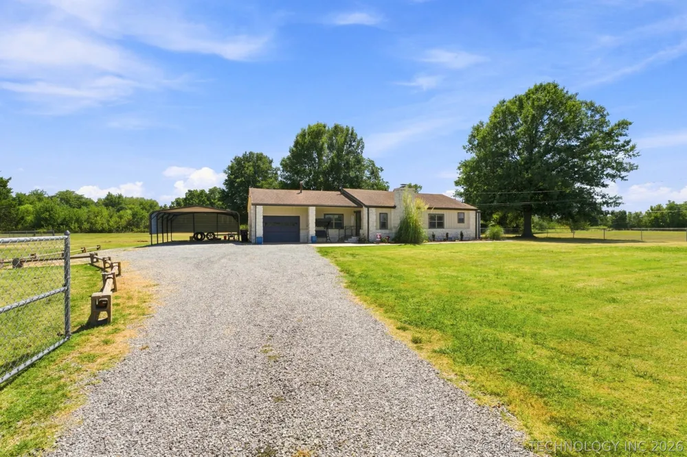 1301 W Smith Ferry Road Muskogee, OK 74401