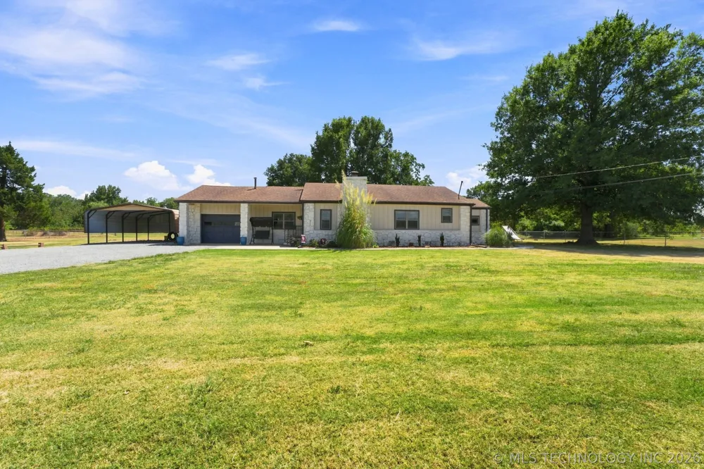 1301 W Smith Ferry Road Muskogee, OK 74401