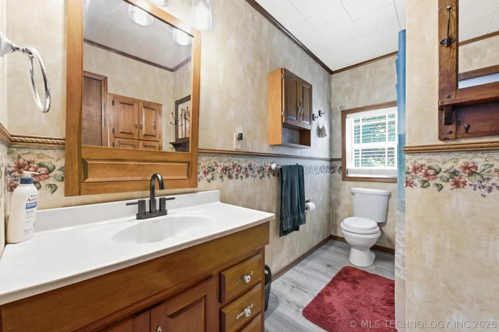 1301 W Smith Ferry Road Muskogee, OK 74401