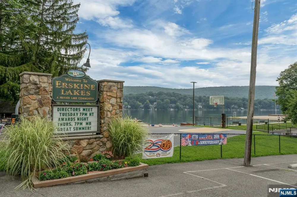 416 Lakeview Avenue Ringwood, NJ 07456