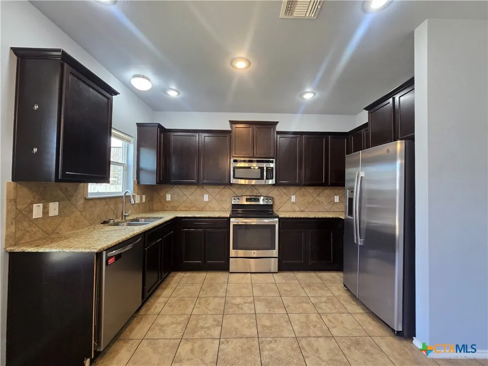 9613 Adeel Drive Killeen, TX 76542