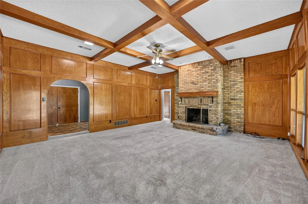 1226 Ranch Valley Drive DeSoto, TX 75115
