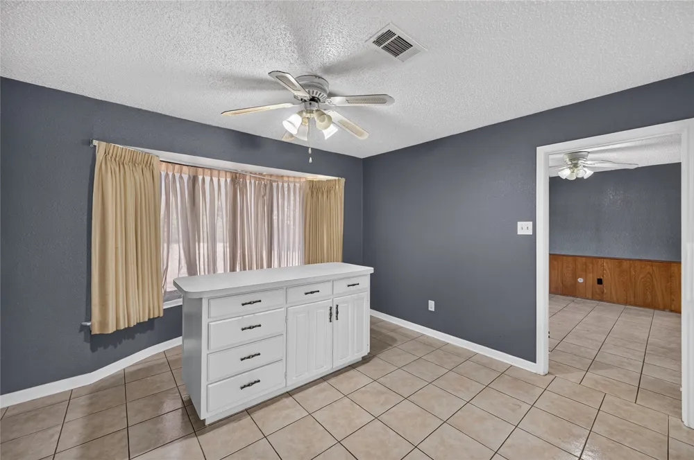 1226 Ranch Valley Drive DeSoto, TX 75115